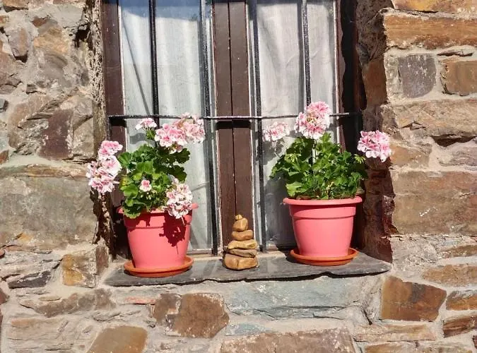 La Casita De La Senora Maria Landhuis Ponferrada
